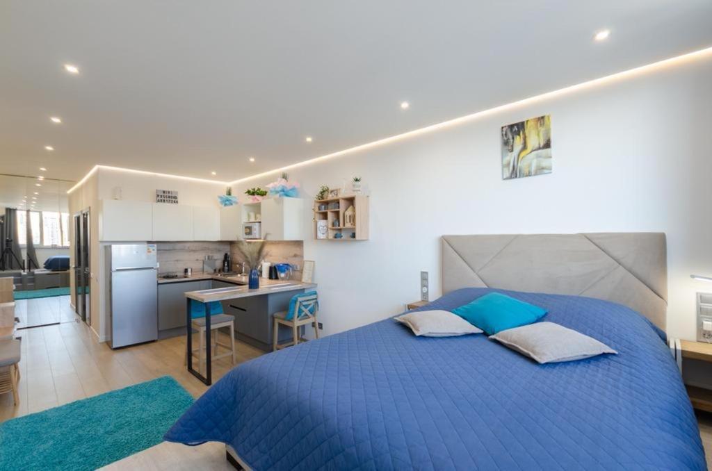 Appartement Mini-Smart 1 à Kiev Extérieur photo